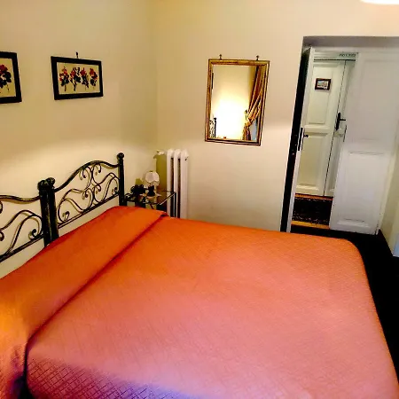 Salario Porta Pia Bed & Breakfast Rome